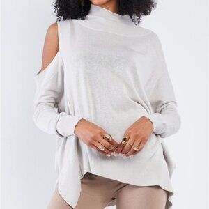 CHIC DOLLZ Peek-A-Book Sweater top - Gray